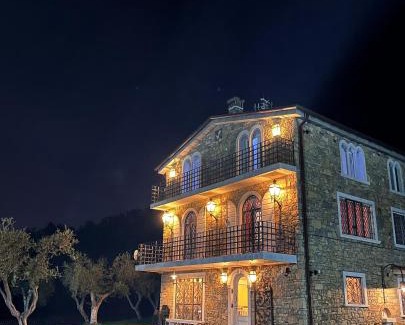Sarzana Cama Y Desayuno | B&B Alla Fortezza