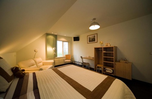 Aartrijke Cama Y Desayuno | B&B Artiriacumhoeve
