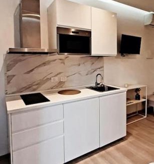 Buon Pastore-Sant'Agnese-San Damaso Apartamento | b&b bilocale moderno semicentro policlinico