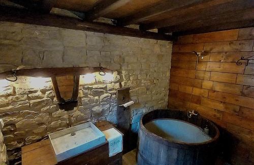Marradi Cama Y Desayuno | B&B Cá Bucolica-Eremo di Trebbana raggiungibile solo a piedi-guarda il sito-chiamaci