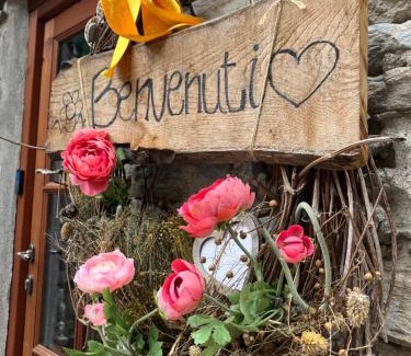 Monterosso Grana Cama Y Desayuno | B&B Ca' Mea room, wellness & food