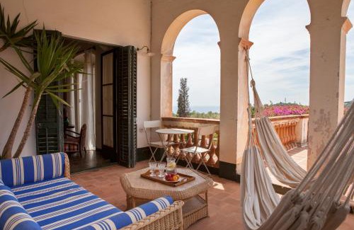 Premia de Dalt Cama Y Desayuno | B&B Can Casadella
