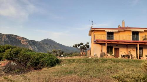 Giungano Cama Y Desayuno | B&B CASA MARTINA