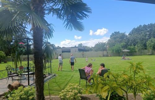 Zonhoven Cama Y Desayuno | B&B Casa Roman & Vakantiewoning voor 1 pers tot max 32 personen
