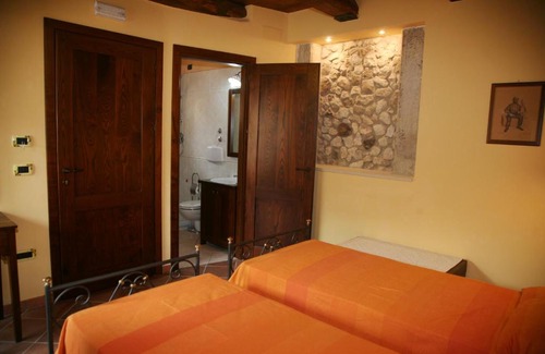 Santa Domenica Cama Y Desayuno | B&B Casa Sguitti nel Centro Storico tra Tropea e Capo Vaticano