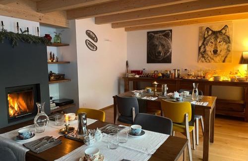 Strembo Cama Y Desayuno | B & B Chalet Plan