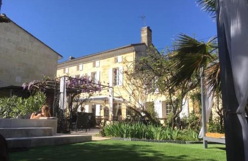Vignonet Cama Y Desayuno | B&B Clos Emilion et table d'hôte en option