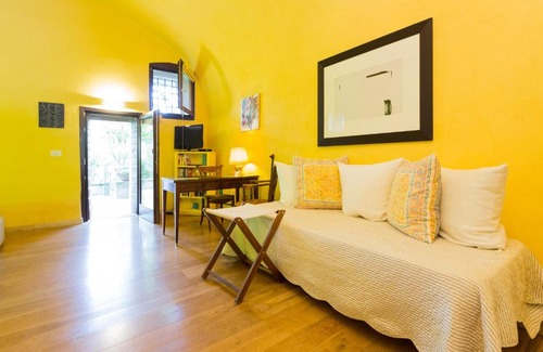 San Felice del Benaco Cama Y Desayuno | B&B Corte delle Muse