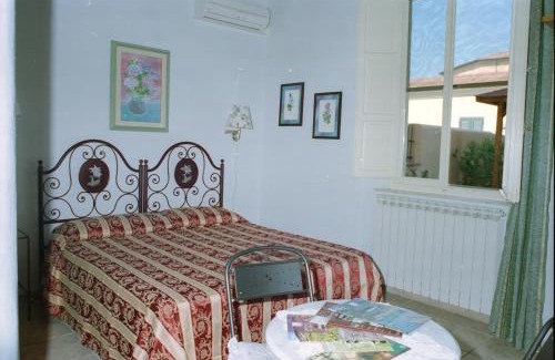 San Giuliano Terme Cama Y Desayuno | B&B Cribò