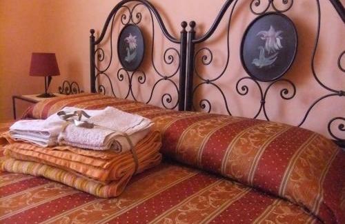 San Giuliano Terme Cama Y Desayuno | B&B Cribò