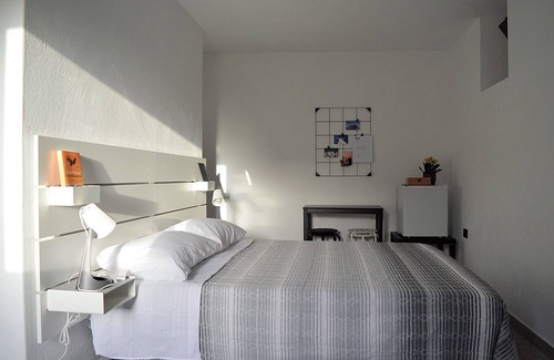 Aieta Cama Y Desayuno | B & B Family in the heart of the Village of Aieta (Cs)