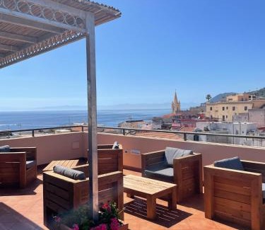 Lipari Historic Centre Cama Y Desayuno | B&B Faraglione