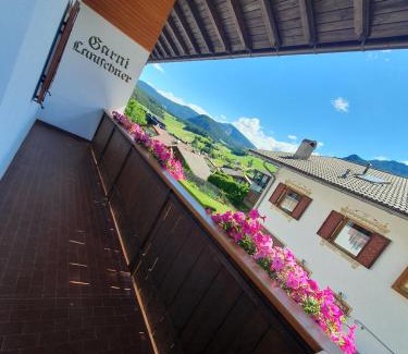 Kastelruth Cama Y Desayuno | B&B Garni Lantschner