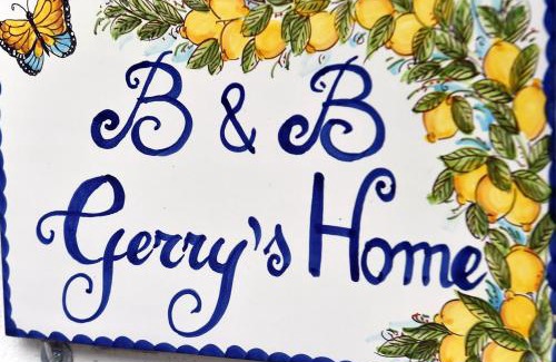 Marini Cama Y Desayuno | B&B Gerry 's home Amalfi coast