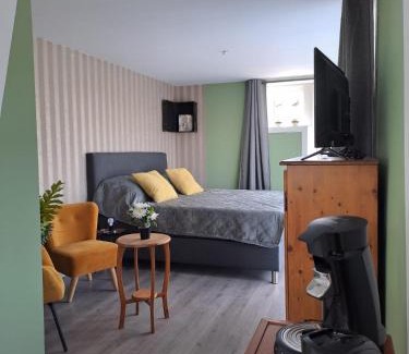 Minnertsga Cama Y Desayuno | B&B Het Oude Doktershuys