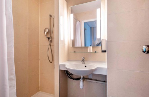 La Rochelle City Centre Hotel | B&B HOTEL La Rochelle Centre