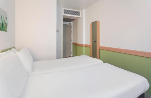 La Jota Hotel | B&B HOTEL Zaragoza Plaza Mozart