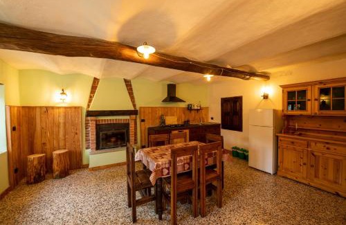 Chiusa di Pesio Cama Y Desayuno | B&B IDUEVAGAMONDI immerso nel bosco tra le MONTAGNE con area benessere come EXTRA