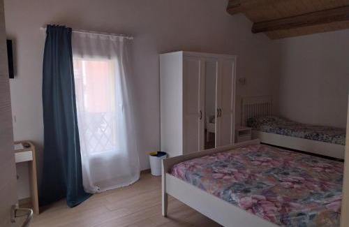 Ravenna Cama Y Desayuno | B&B La Casa Gialla