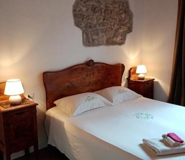 Canzo Cama Y Desayuno | B&B La Corte del Segrino