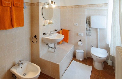 Mondaino Casa | B&B La Fenice