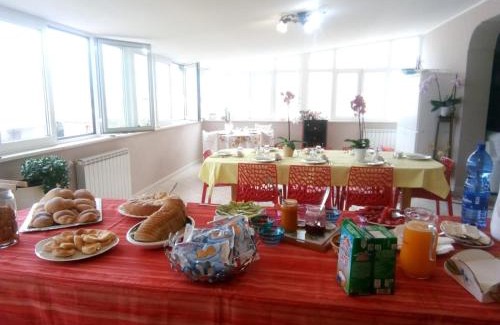 Capo d'Orlando Cama Y Desayuno | B&b la finestra sul mare