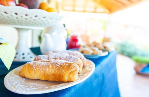 Chia Cama Y Desayuno | B&B La Vela Chia