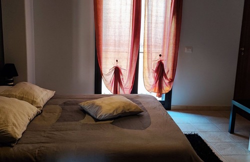 Pedara Cama Y Desayuno | B&B Lavika Pedara