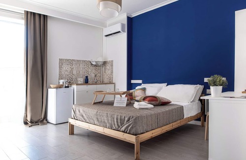 Montecalvario Casa | B&B Le 4 Stagioni Dante's Suites