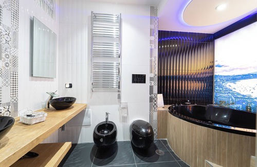 Montecalvario Casa | B&B Le 4 Stagioni Dante's Suites