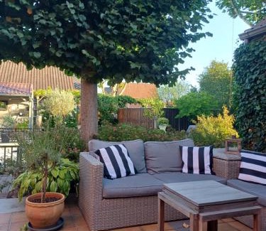Overpelt Cama Y Desayuno | B&B Le Jardin