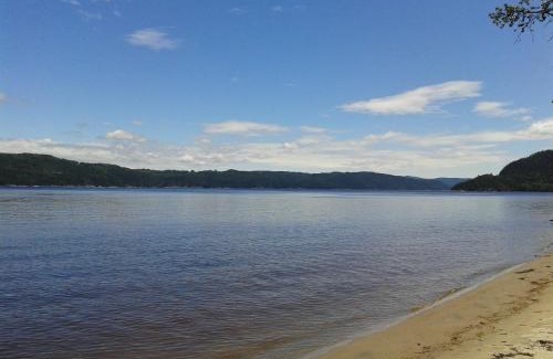 Petit-Saguenay Cama Y Desayuno | B&B Les Deux Pignons