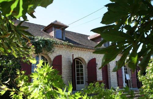 Montpon-Menesterol Cama Y Desayuno | B&B Les Quatre Vents