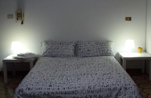 Santo Stefano di Camastra Cama Y Desayuno | B&B Maia House