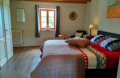 Savignac-de-Duras Cama Y Desayuno | B & B Maison à votre santé Habitación L'embrassade, en el barrio vinícola Burdeos