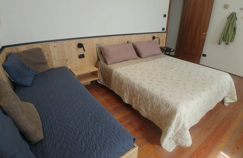 Pieve di Soligo Cama Y Desayuno | B & B Mirò - Just like your home, in safety.