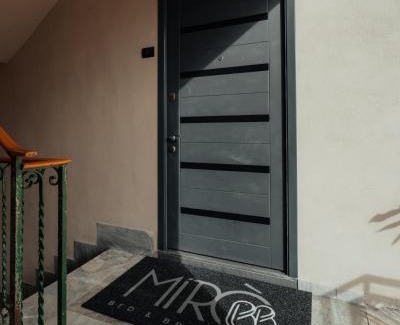 Naples Cama Y Desayuno | B&B Mirò Luxury aeroporto capodichino Napoli