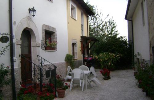 Introdacqua Cama Y Desayuno | B&B Myosotis