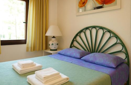 Castiadas Cama Y Desayuno | B&B Nel Giardino In Fiore