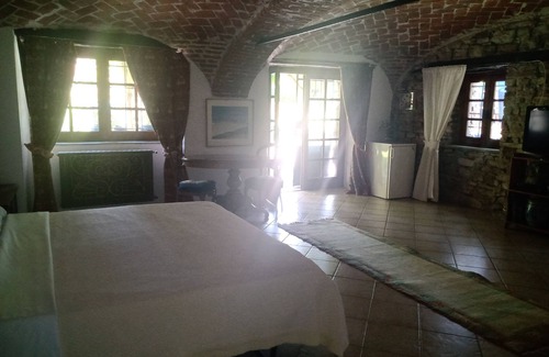 Grognardo Cama Y Desayuno | B&B NICOLE PONTI - paradise surrounded by greenery in total RELAX and PEACE