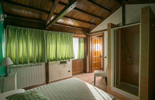 Latina Cama Y Desayuno | B&B Oasi Di Mamma Clara