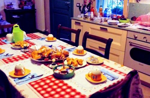 Valeggio sul Mincio Cama Y Desayuno | B&B Peschi in Fiore
