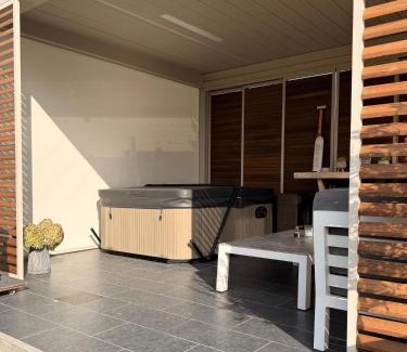 Everbeek Casa | B&B - Privé Wellness Moonlight