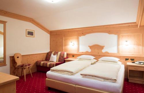 Corvara in Badia Apartamento | B&B Residence Adria