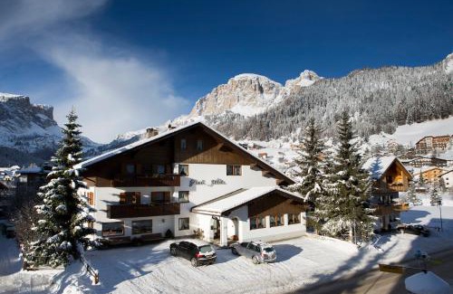 Corvara in Badia Apartamento | B&B Residence Adria