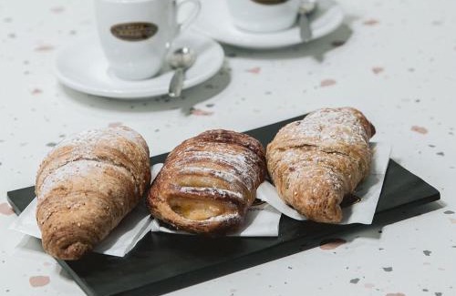 Terlizzi Cama Y Desayuno | B&B Rhea Luxury
