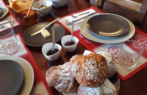 Pasturo Cama Y Desayuno | B&B Rocca di Bajedo