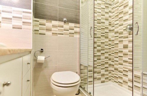 Rione XVIII Castro Pretorio Casa | B&B Rome Termini House