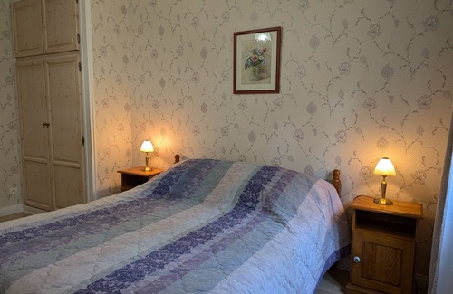 Ligny-le-Ribault Cama Y Desayuno | Habitación 'Perle' con WiFi, TV, desayuno incluido