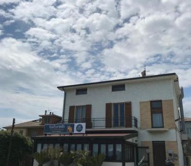 Civitanova Marche Cama Y Desayuno | B&b Salsedine